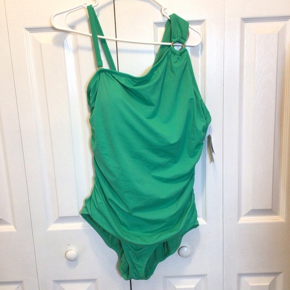 Time and Tru Womens Plus Size Green One Shoulder Swimsuit with Key Ring Size 1X - Picture 3 of 10